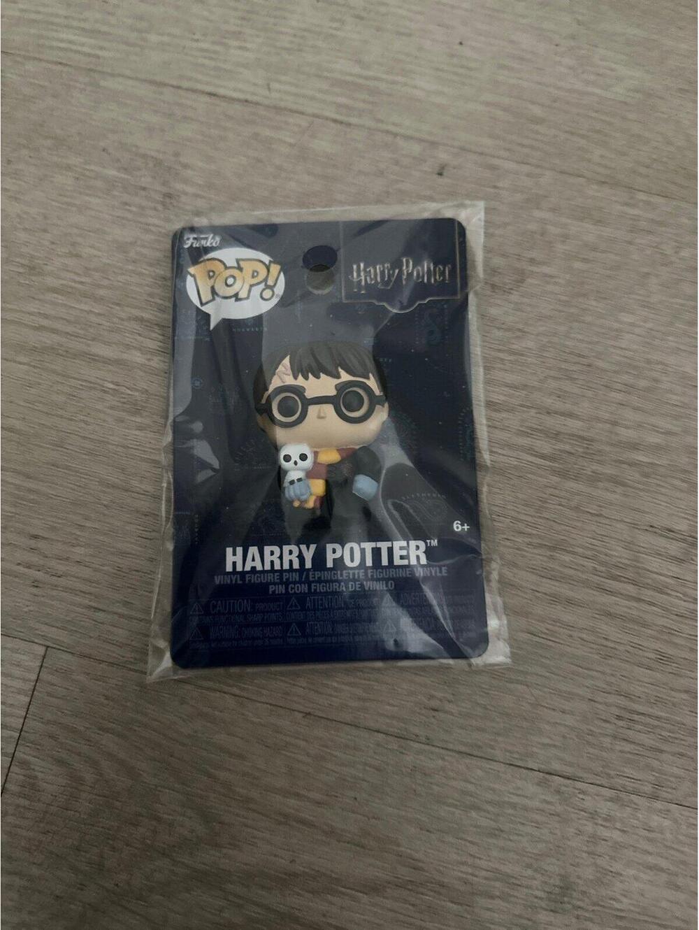Harry Potter with Hedwig in Hand PVC Pin Funko Pop